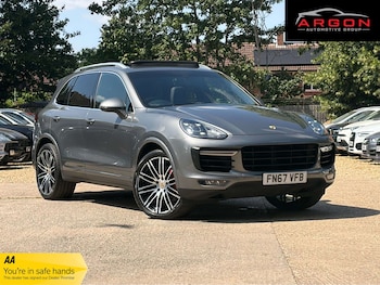 Used Porsche Cayenne 2017 for sale - 79197755: Photo