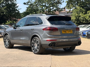 Used Porsche Cayenne 2017 for sale - 79197755: Photo