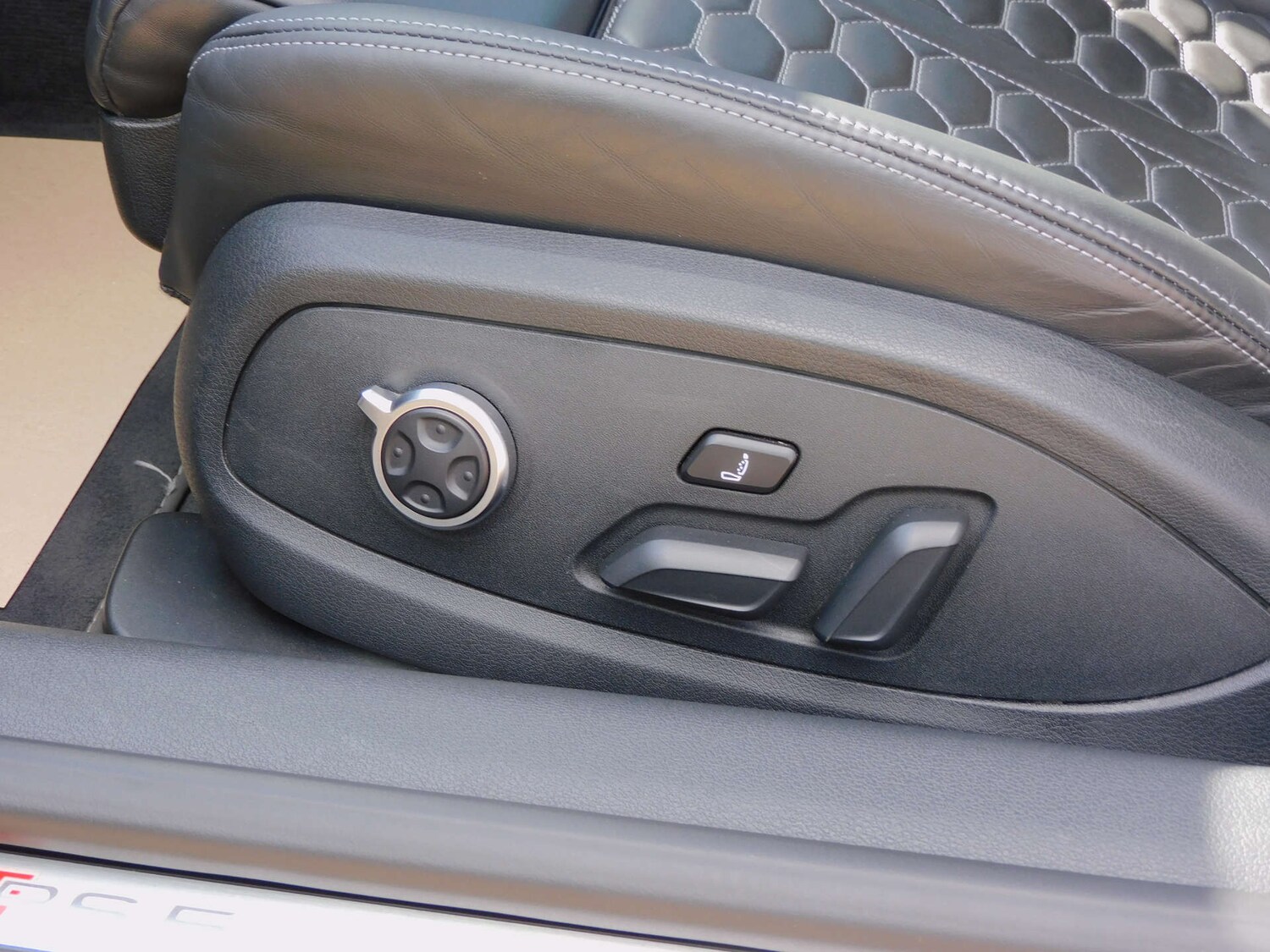 Used Audi RS5 2018 for sale - 76829814: Photo 35