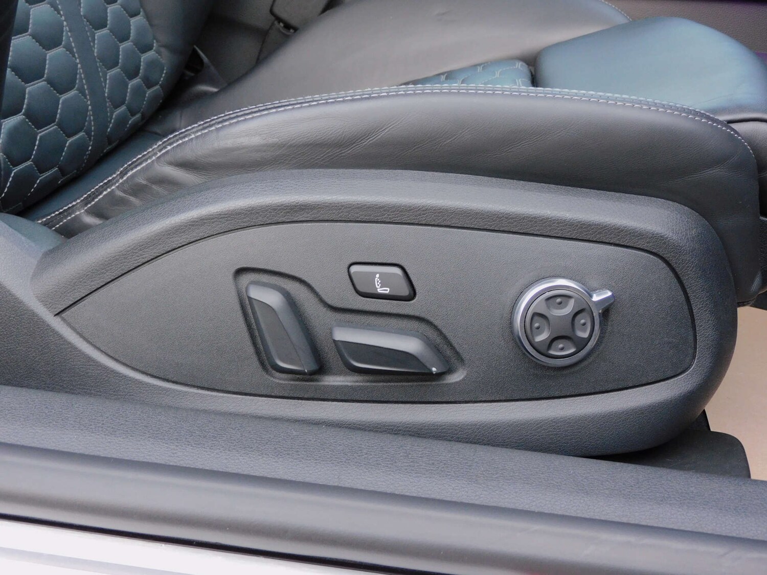 Used Audi RS5 2018 for sale - 77353617: Photo 27