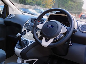 Used Ford Ka 2014 for sale - 76331512: Photo