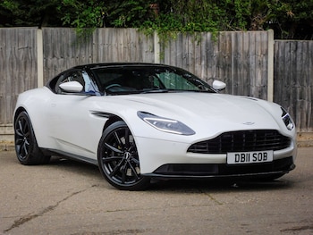 Used Aston Martin DB11 2018 for sale - 78979429: Photo