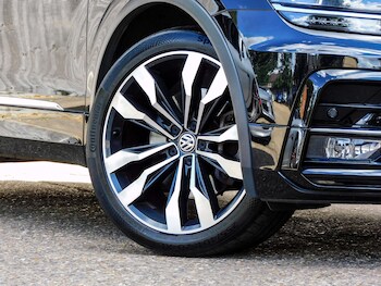 Used Volkswagen Tiguan 2018 for sale - 75895891: Photo