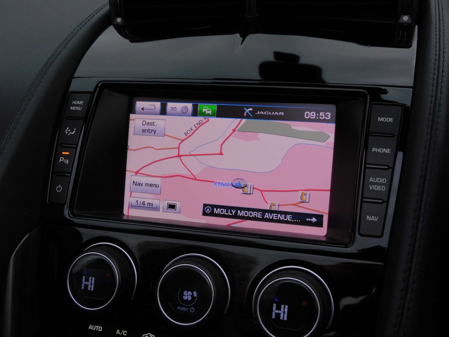 Used Jaguar F-Type 2014 for sale - 76863441: Photo 43