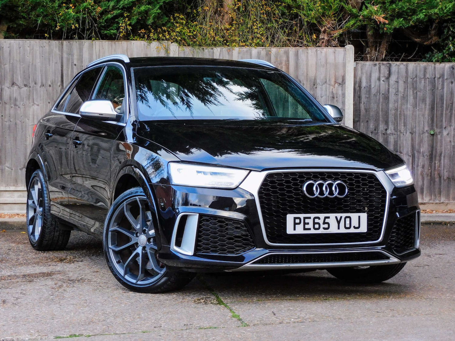 Used Audi RS Q3 2015 for sale - 76629645: Photo 1