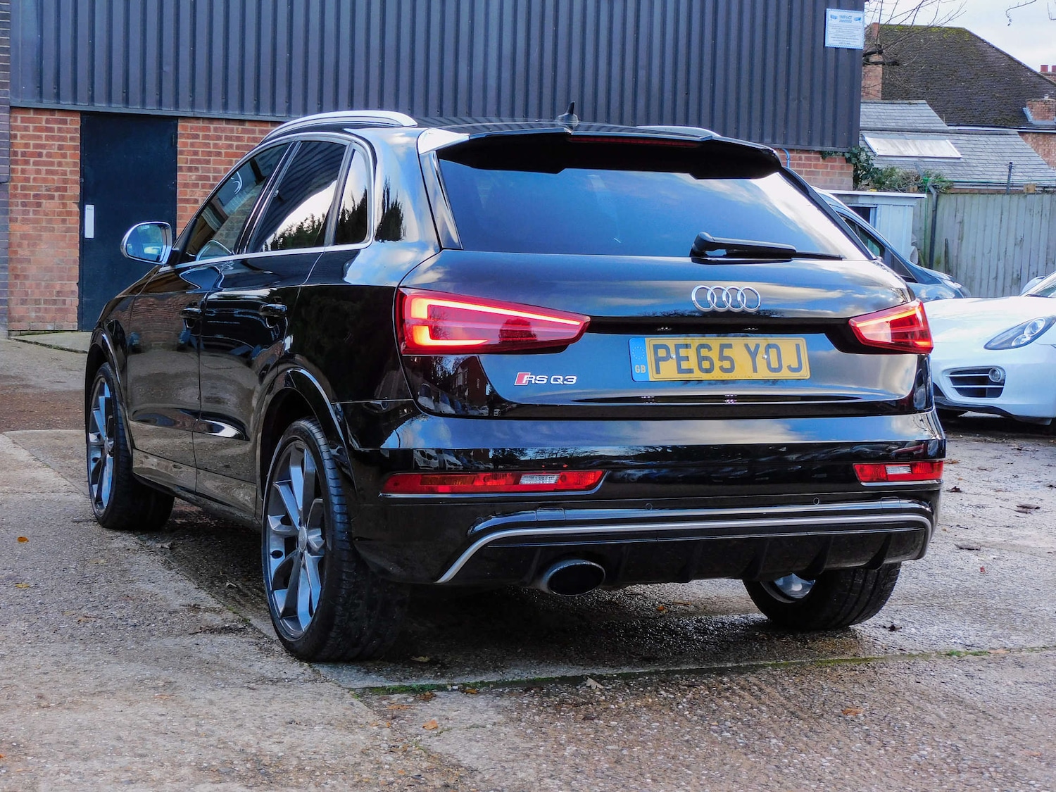 Used Audi RS Q3 2015 for sale - 76629645: Photo 12