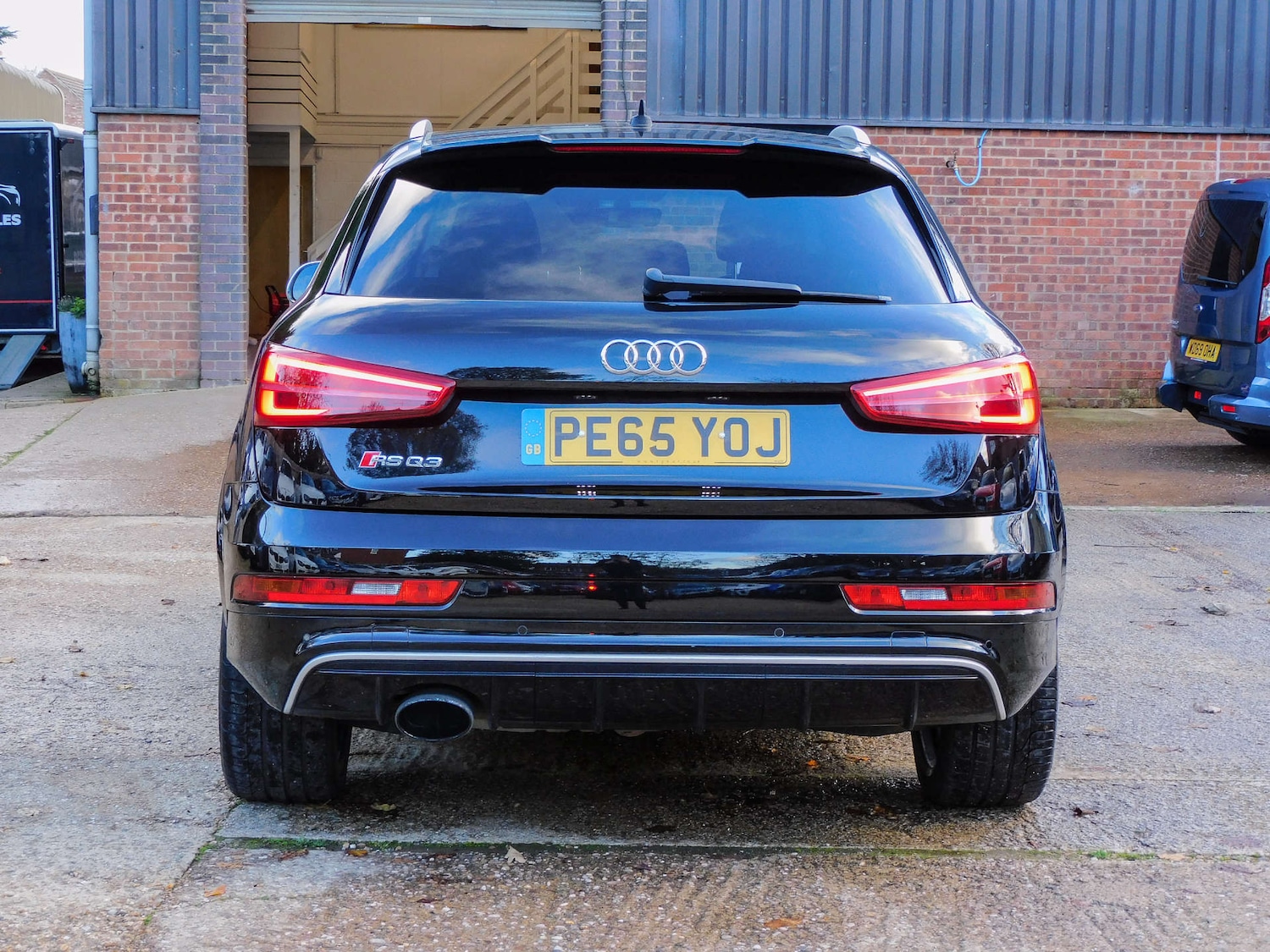 Used Audi RS Q3 2015 for sale - 76629645: Photo 13