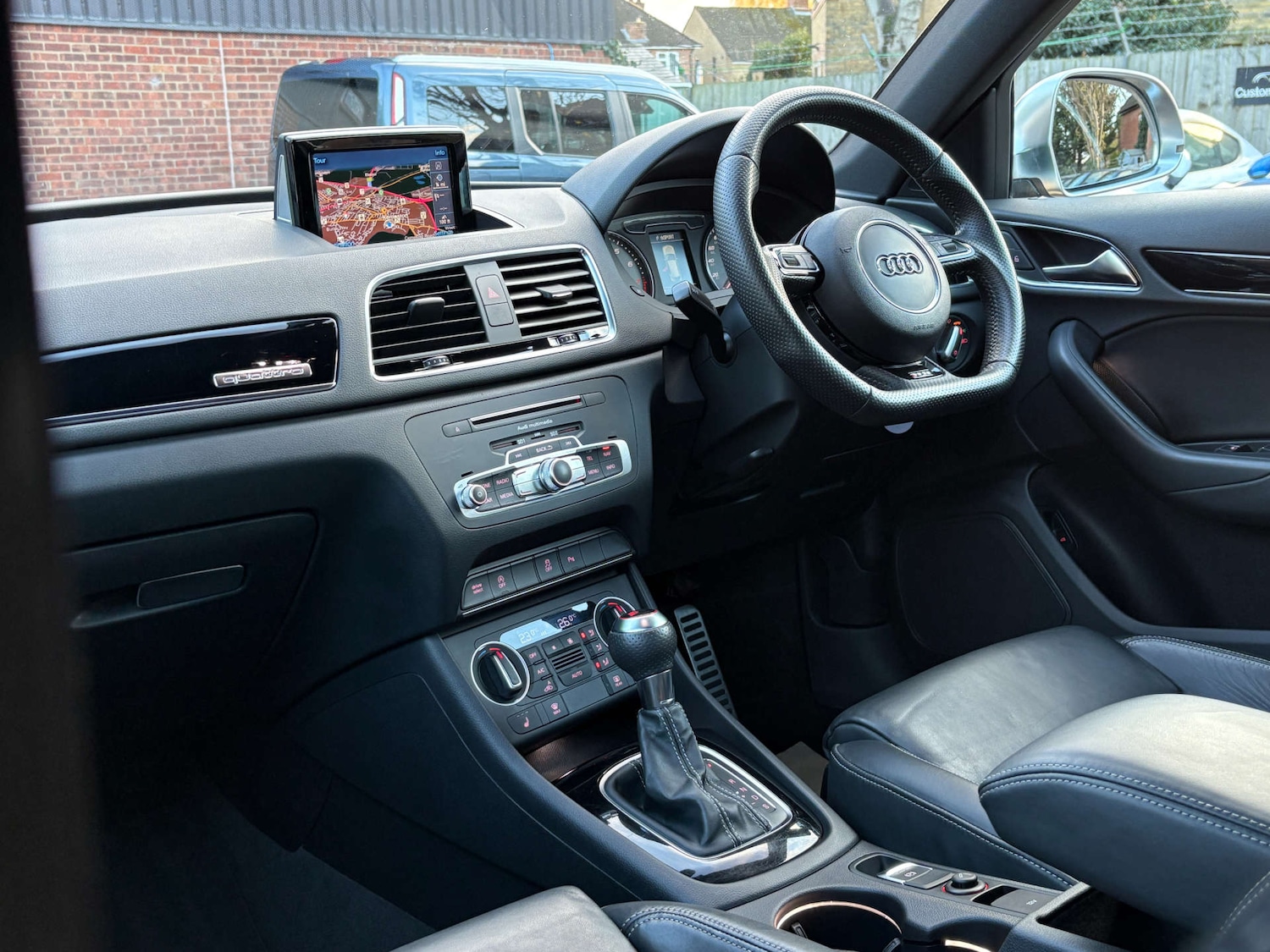 Used Audi RS Q3 2015 for sale - 76629645: Photo 27