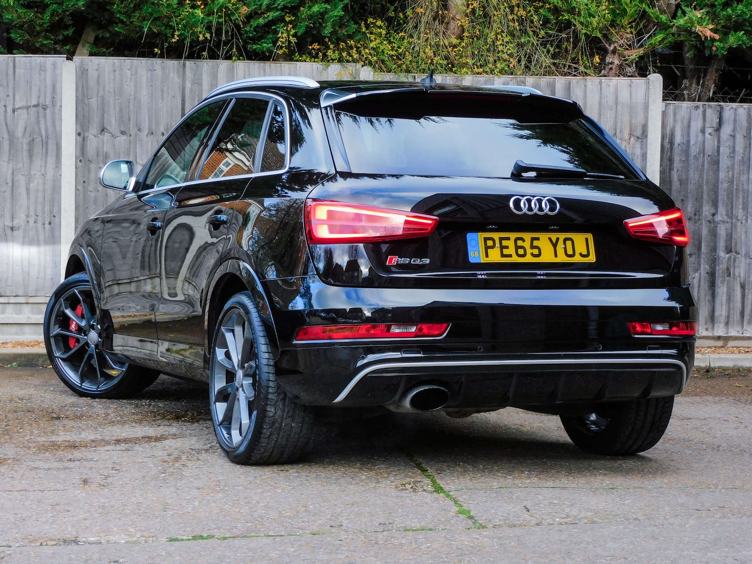 Used Audi RS Q3 2015 for sale - 76629645: Photo 3