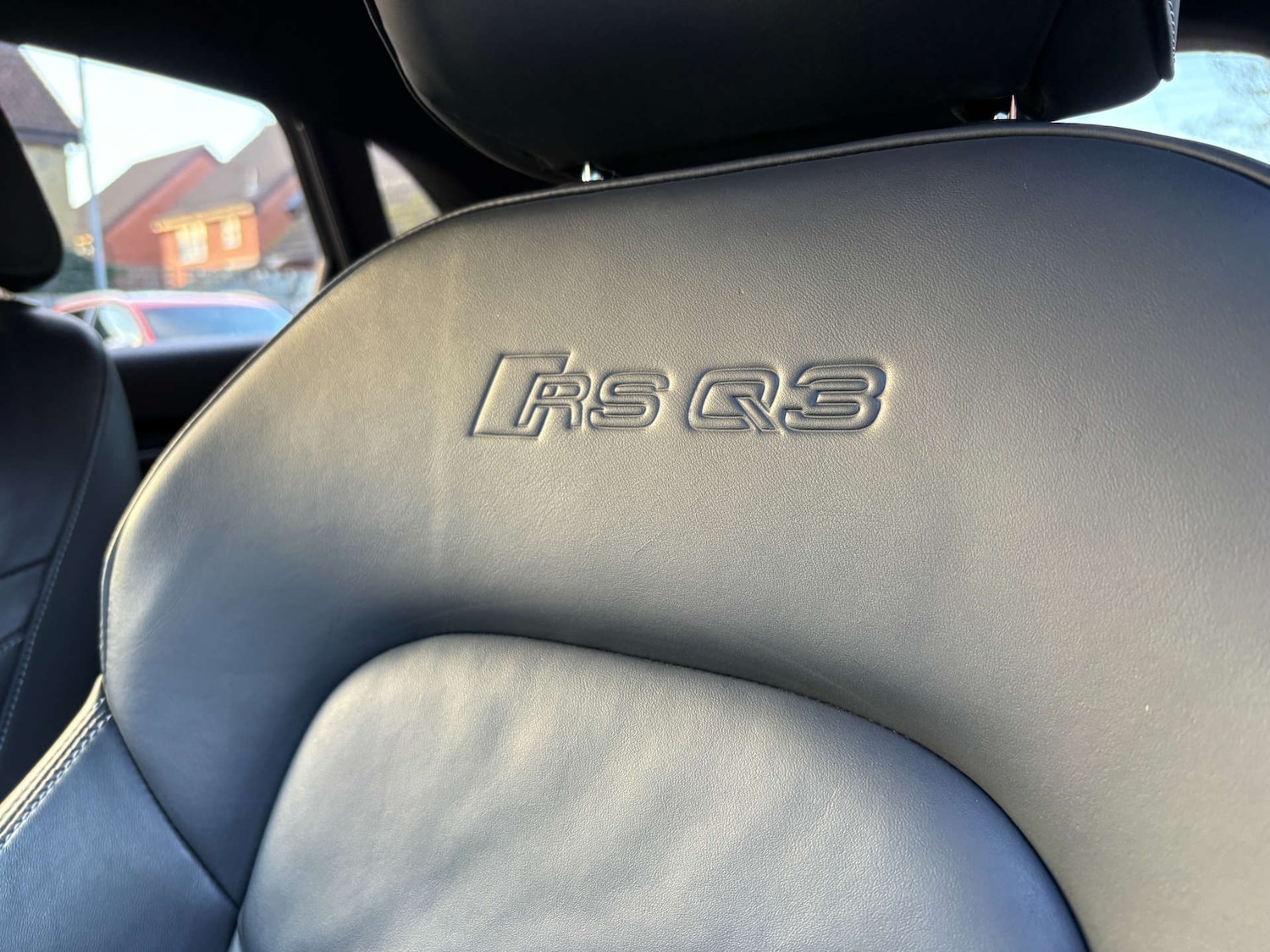 Used Audi RS Q3 2015 for sale - 76629645: Photo 31