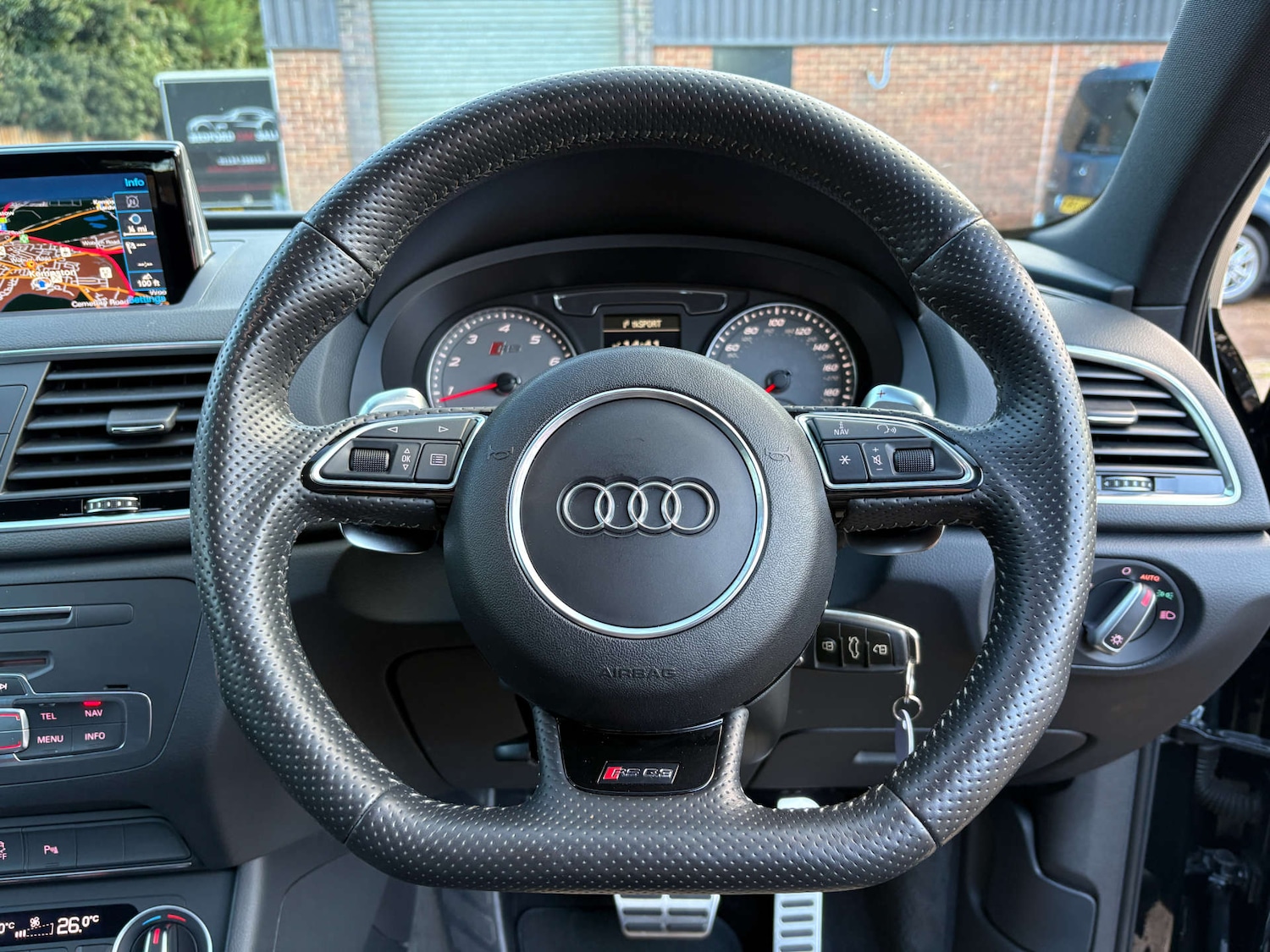 Used Audi RS Q3 2015 for sale - 76629645: Photo 33