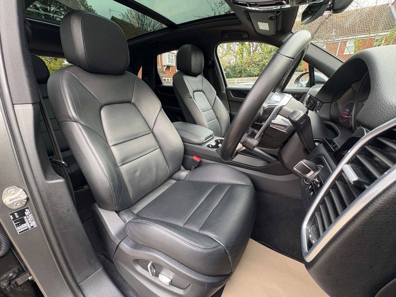 Used Porsche Cayenne 2021 for sale - 76719516: Photo 21