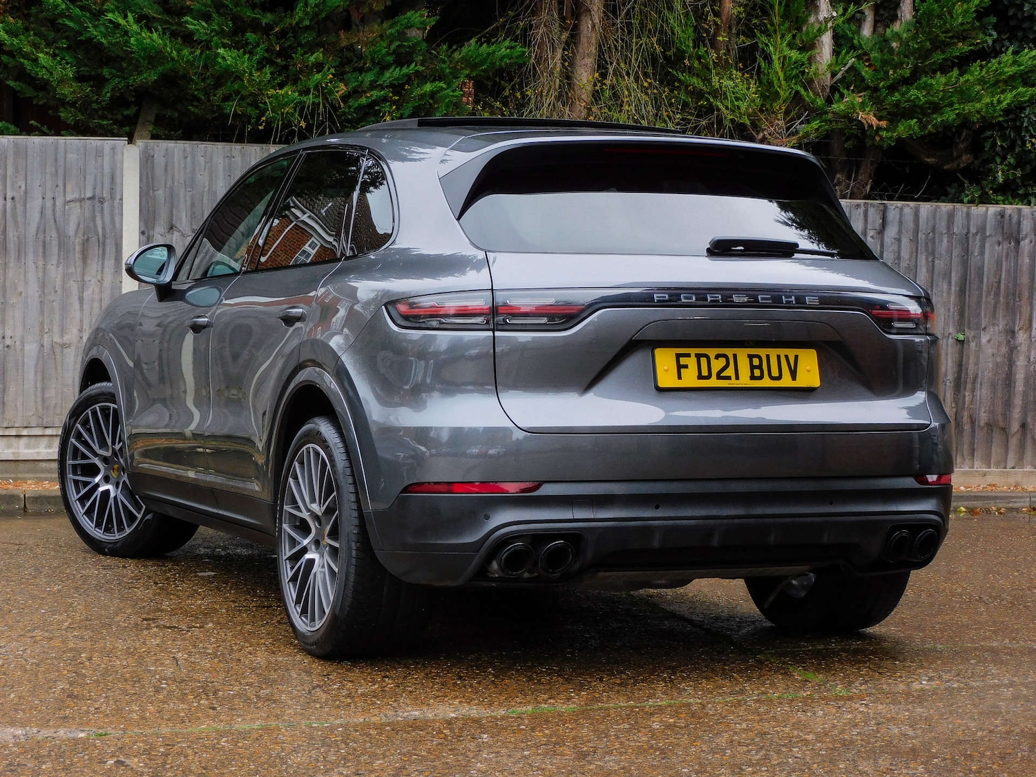 Used Porsche Cayenne 2021 for sale - 76719516: Photo 3