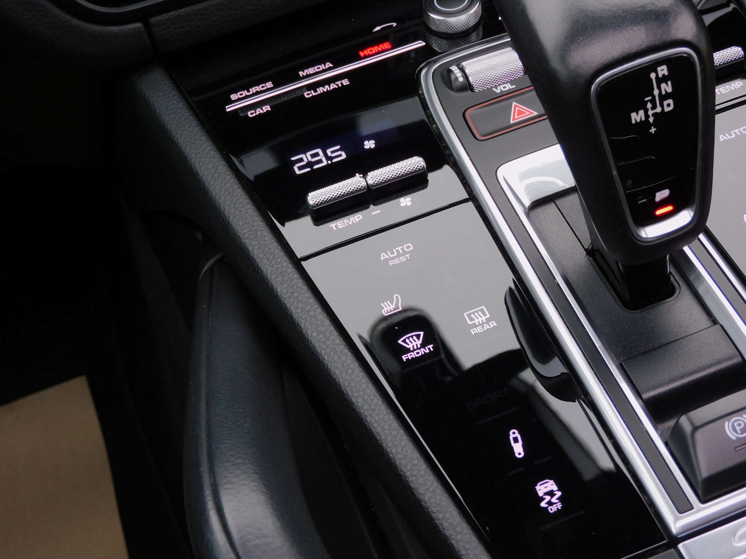 Used Porsche Cayenne 2021 for sale - 76719516: Photo 39