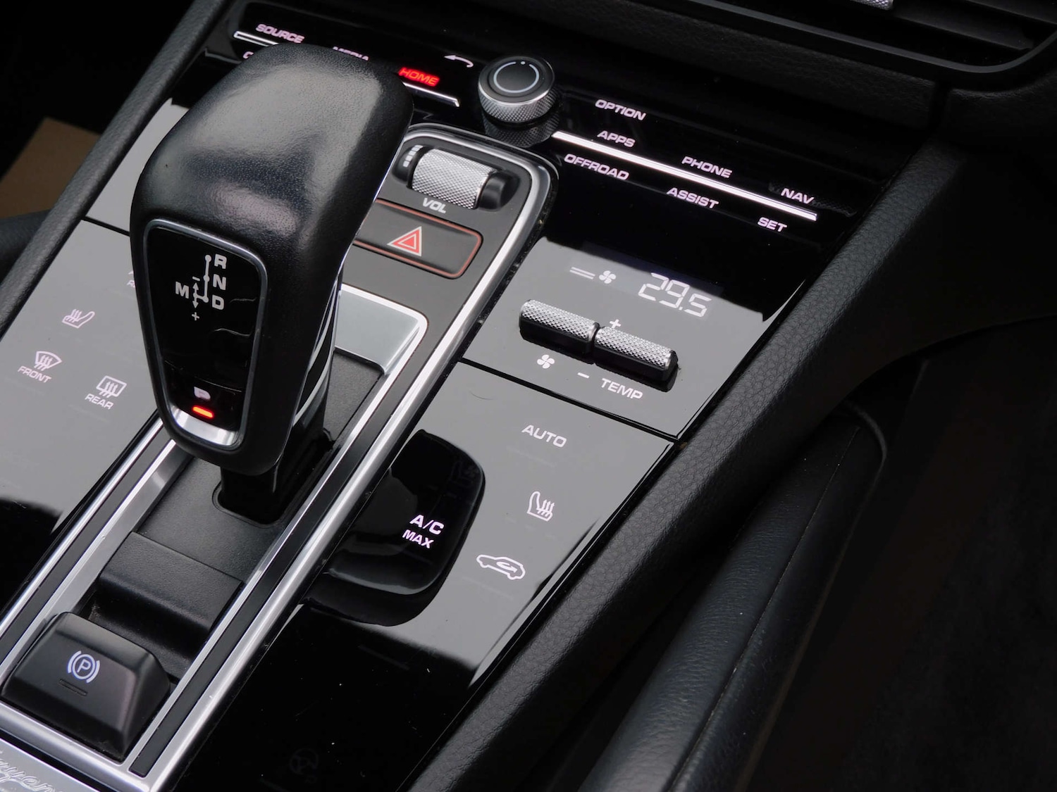 Used Porsche Cayenne 2021 for sale - 76719516: Photo 40