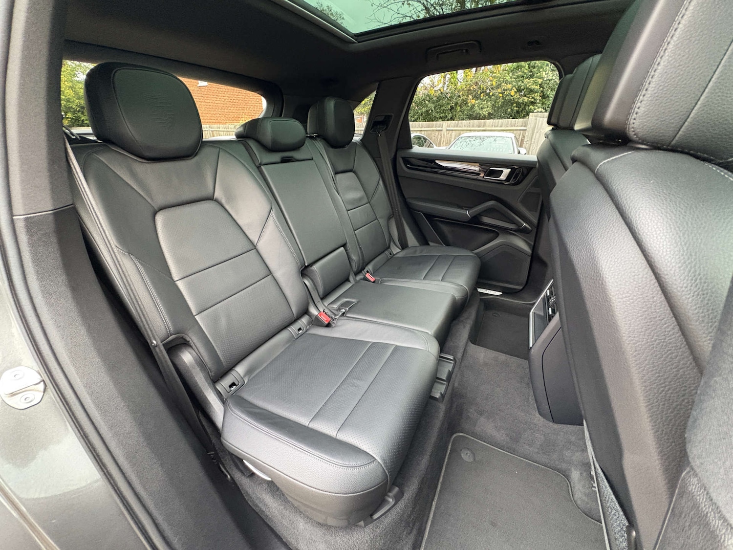 Used Porsche Cayenne 2021 for sale - 76719516: Photo 51