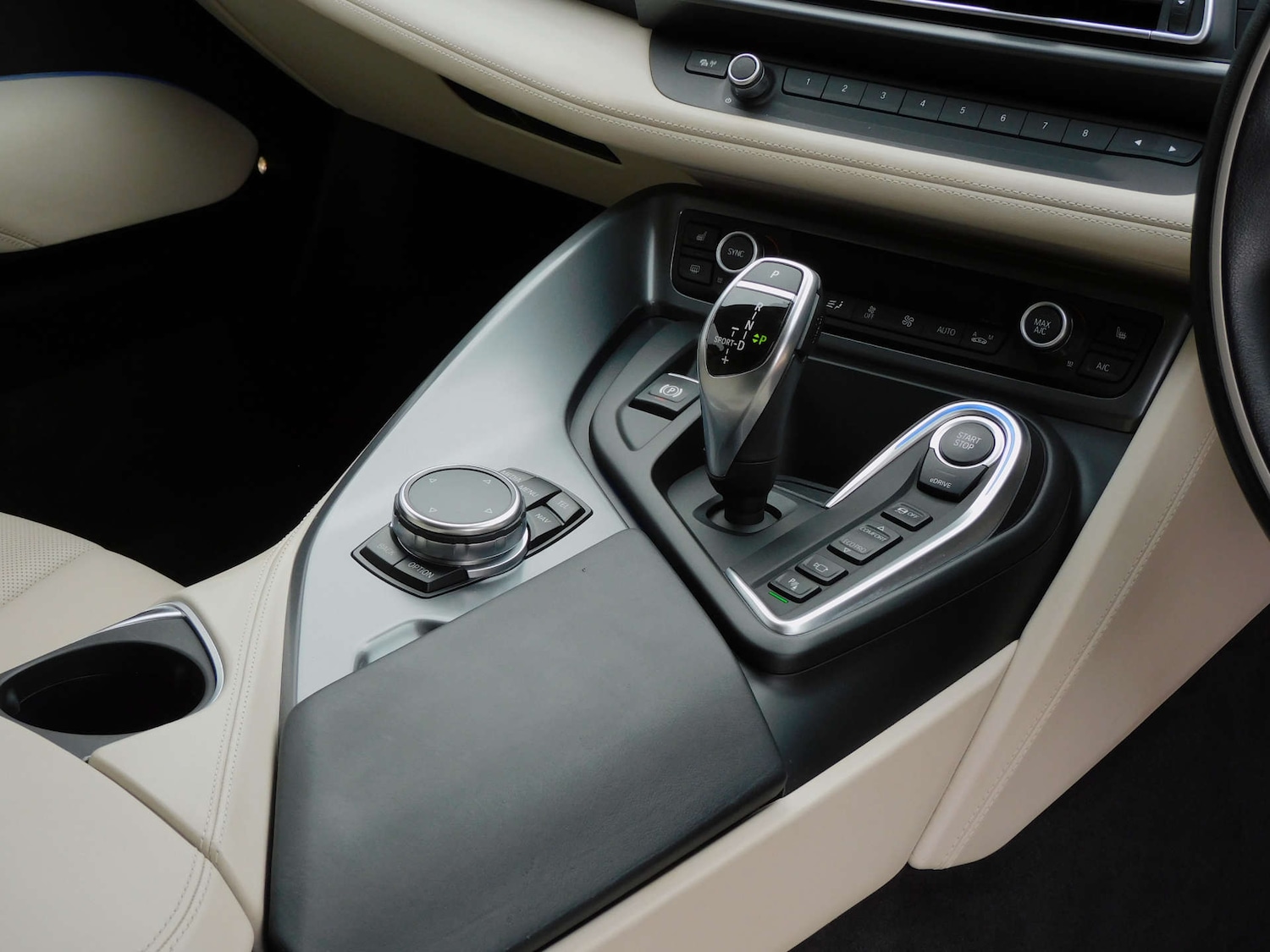 Used BMW i8 2016 for sale - 76278360: Photo 22