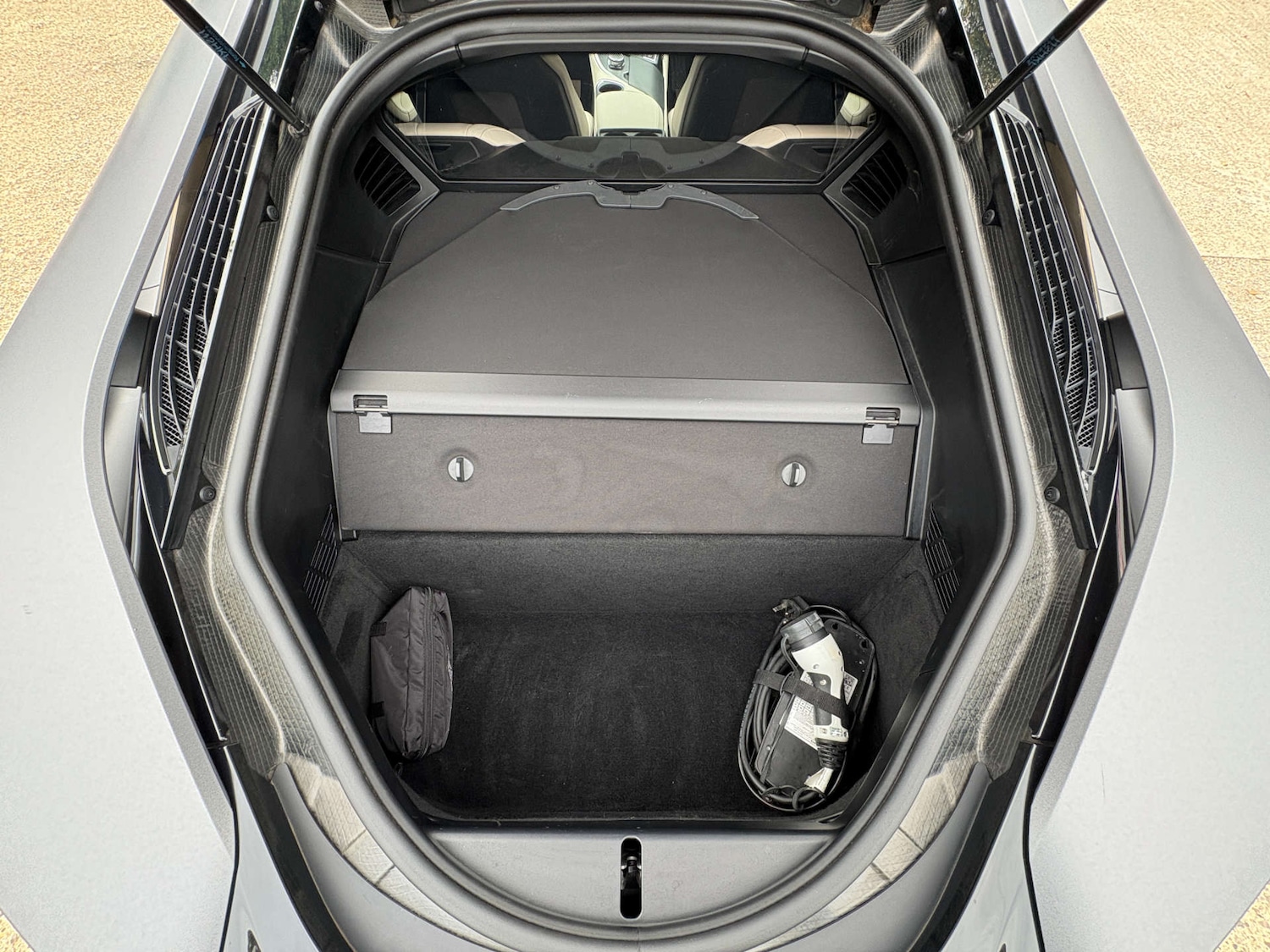 Used BMW i8 2016 for sale - 76278360: Photo 45