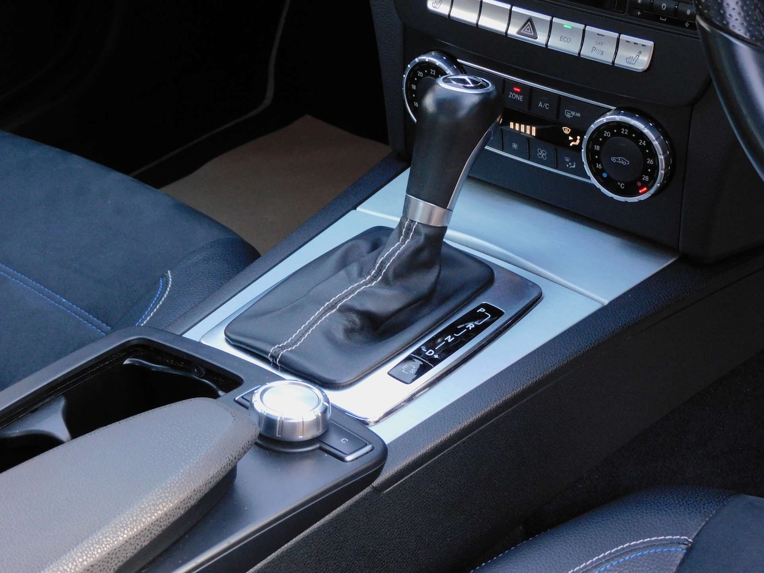 Used Mercedes-Benz C Class 2014 for sale - 77129061: Photo 15