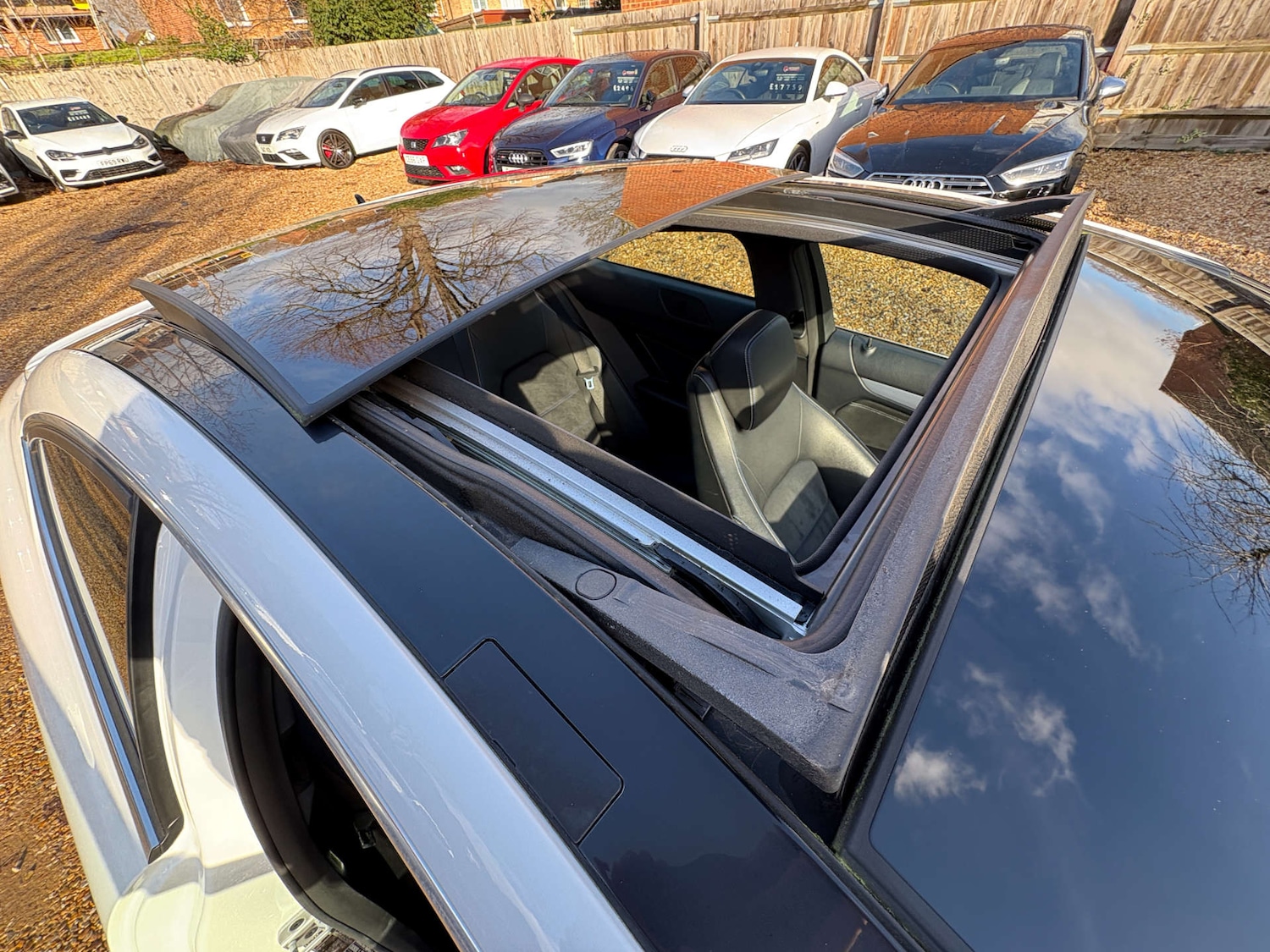 Used Mercedes-Benz C Class 2014 for sale - 77129061: Photo 25