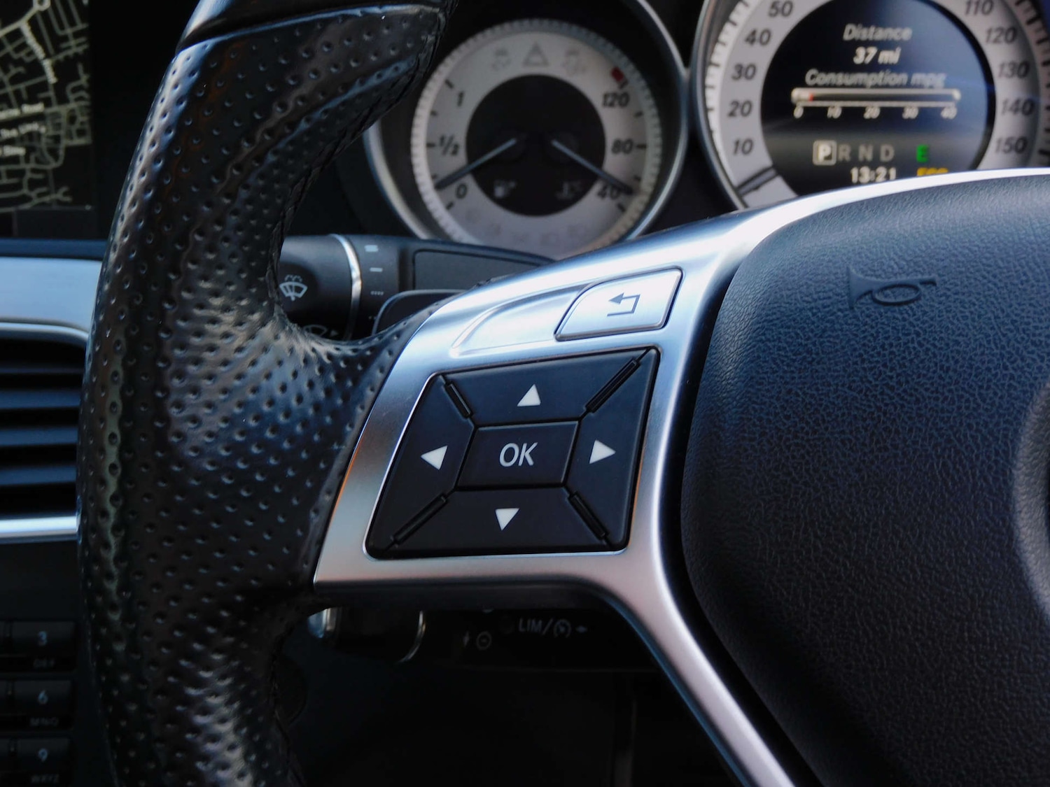 Used Mercedes-Benz C Class 2014 for sale - 77129061: Photo 33