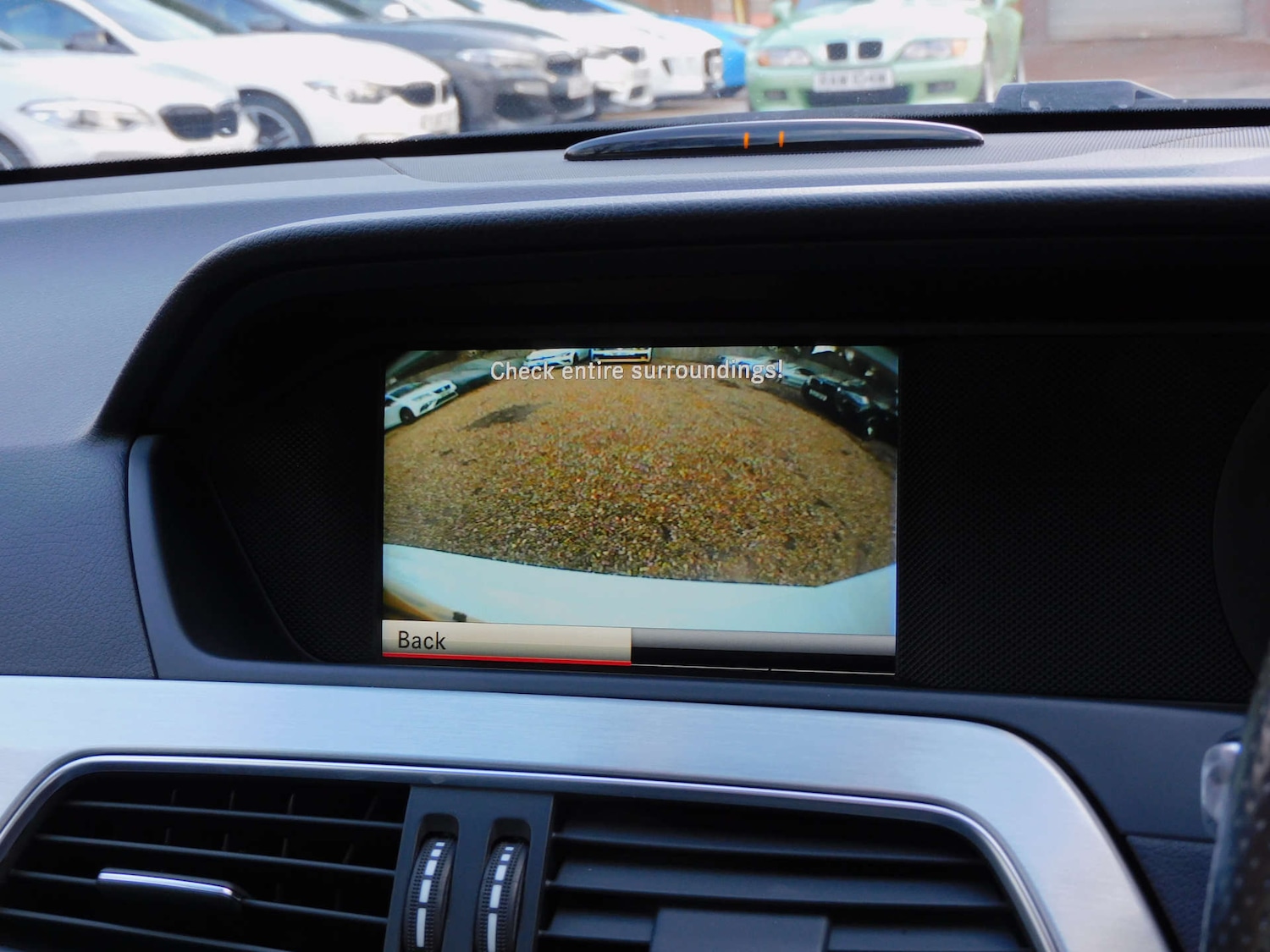 Used Mercedes-Benz C Class 2014 for sale - 77129061: Photo 38