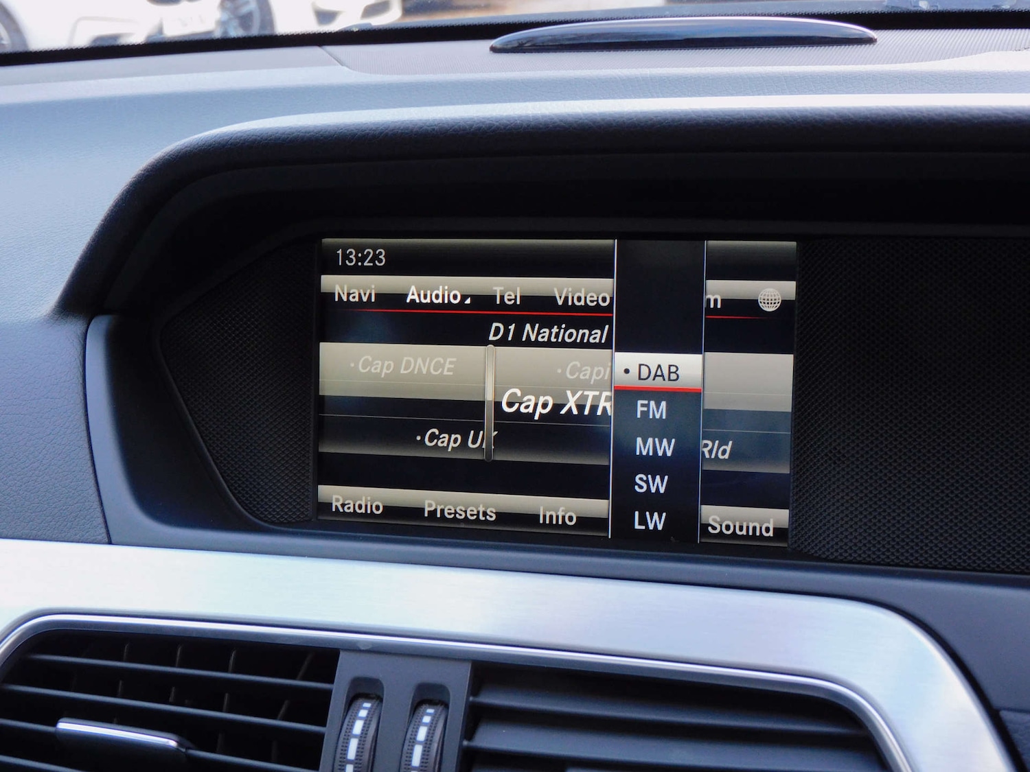 Used Mercedes-Benz C Class 2014 for sale - 77129061: Photo 39