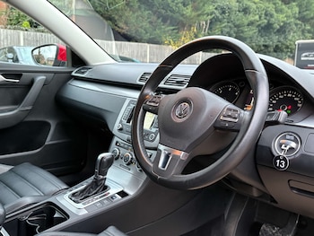 Used Volkswagen Passat 2013 for sale - 77328652: Photo