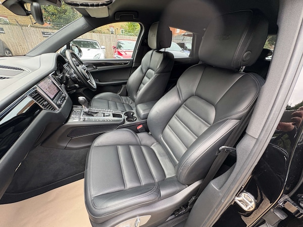 Used Porsche Macan 2016 for sale - 76194670: Photo 31