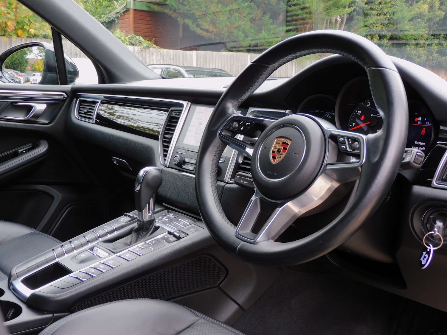 Used Porsche Macan 2016 for sale - 76194670: Photo 4