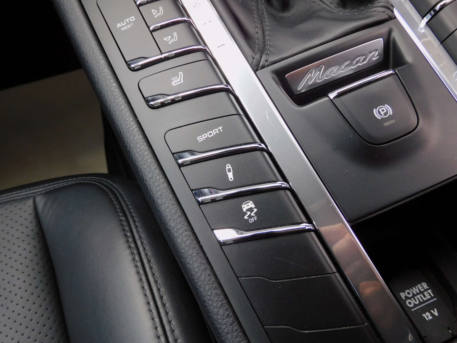 Used Porsche Macan 2016 for sale - 76194670: Photo 41