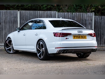 Used Audi A4 2018 for sale - 78979410: Photo