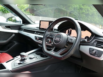 Used Audi A4 2018 for sale - 78979410: Photo