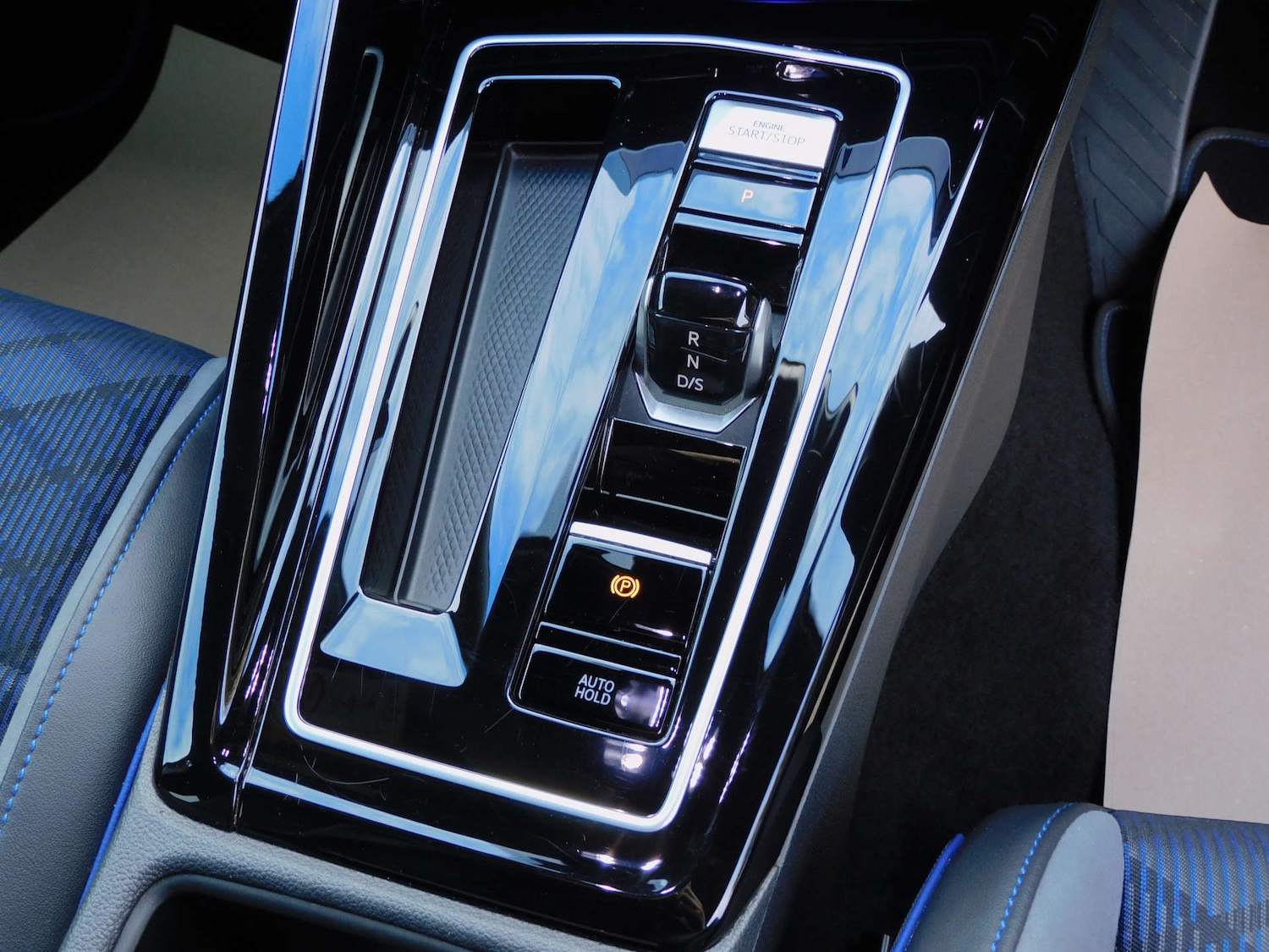 Used Volkswagen Golf 2023 for sale - 76625845: Photo 38