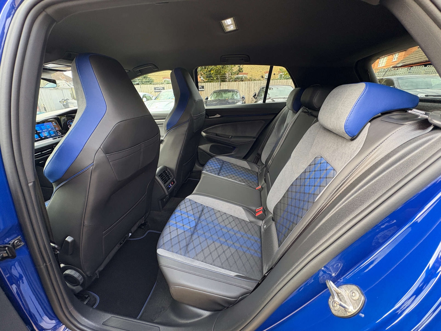 Used Volkswagen Golf 2023 for sale - 76625845: Photo 50