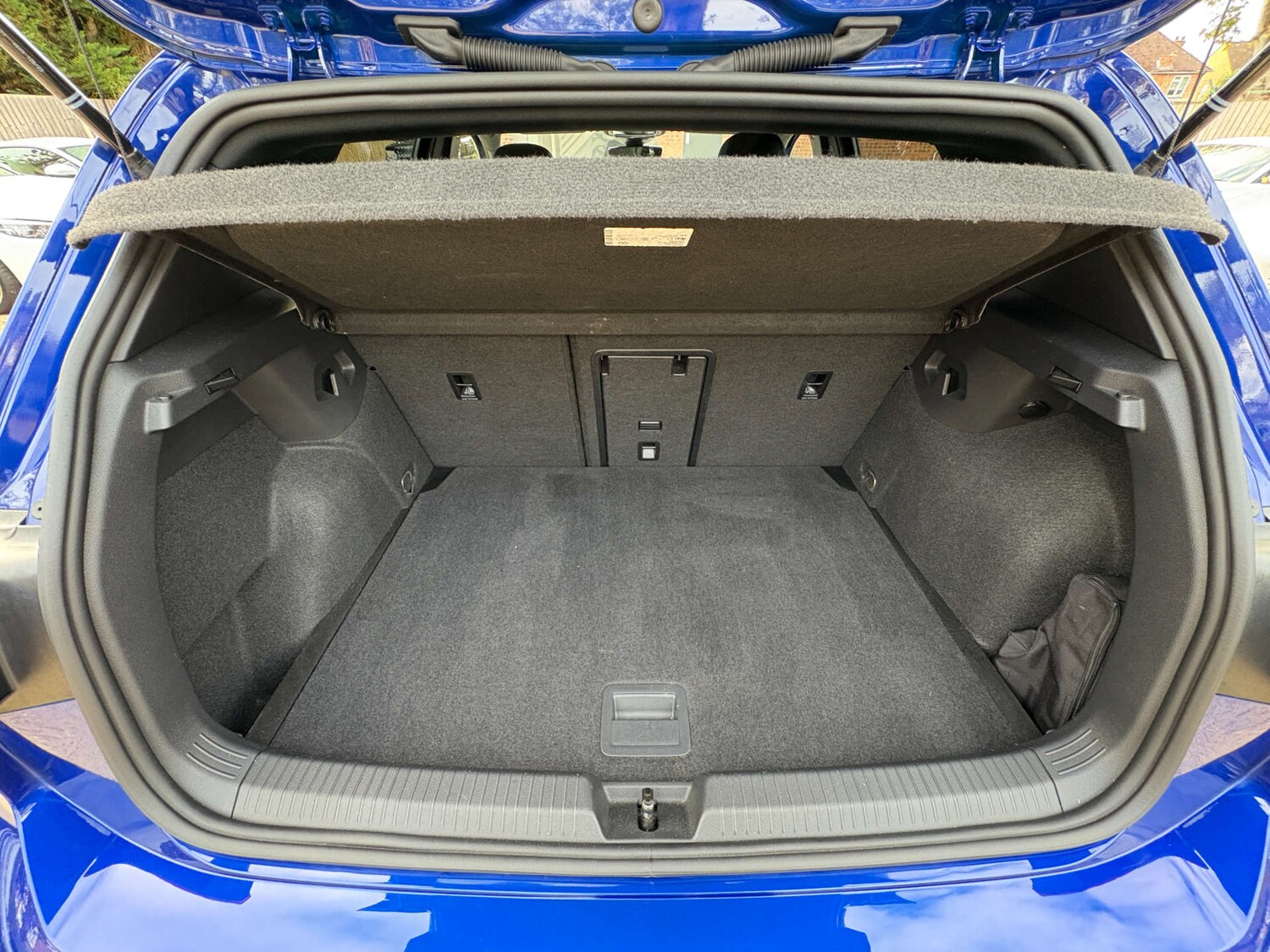 Used Volkswagen Golf 2023 for sale - 76625845: Photo 51