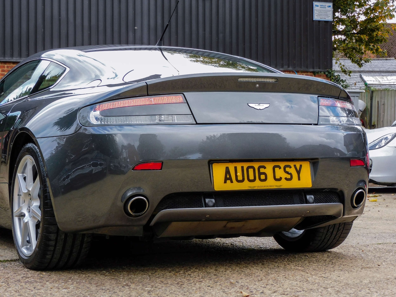 Used Aston Martin Vantage 2006 for sale - 76345019: Photo 13