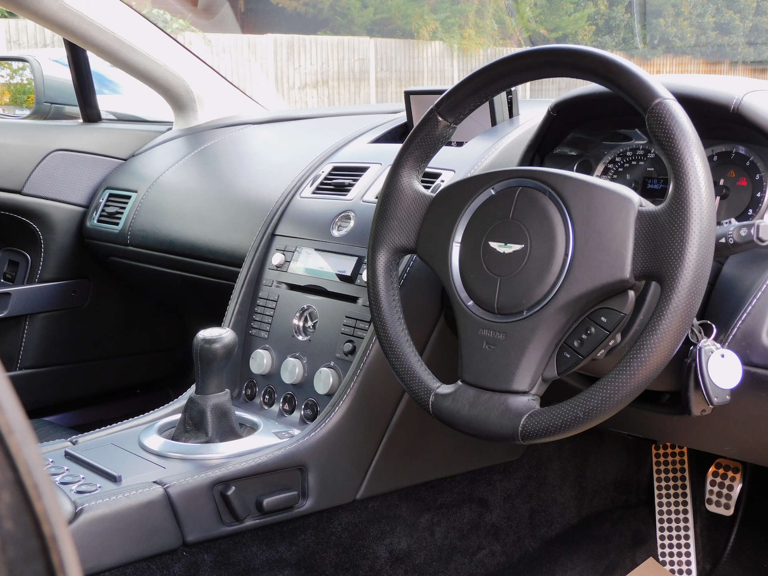 Used Aston Martin Vantage 2006 for sale - 76345019: Photo 20