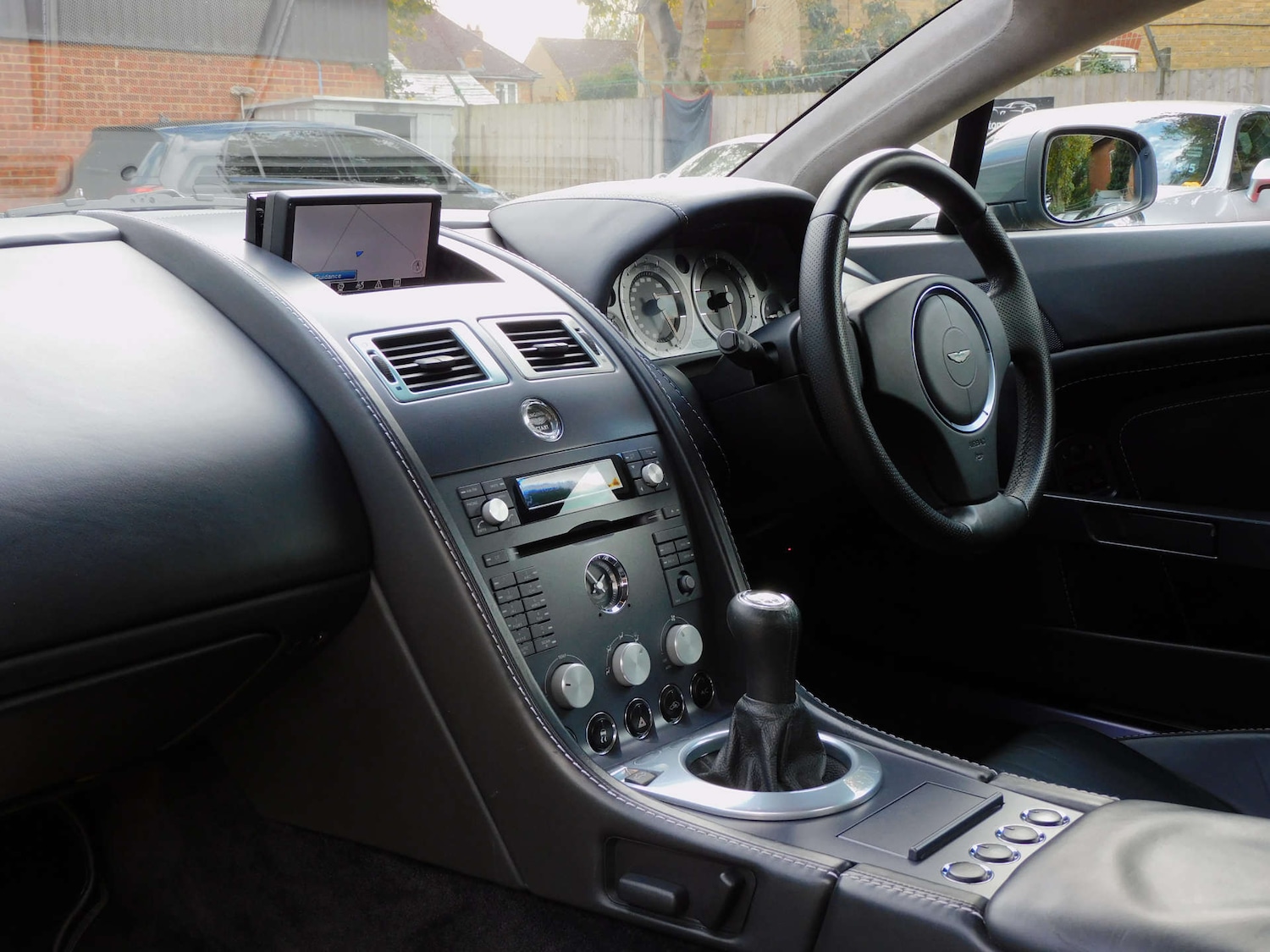 Used Aston Martin Vantage 2006 for sale - 76345019: Photo 29