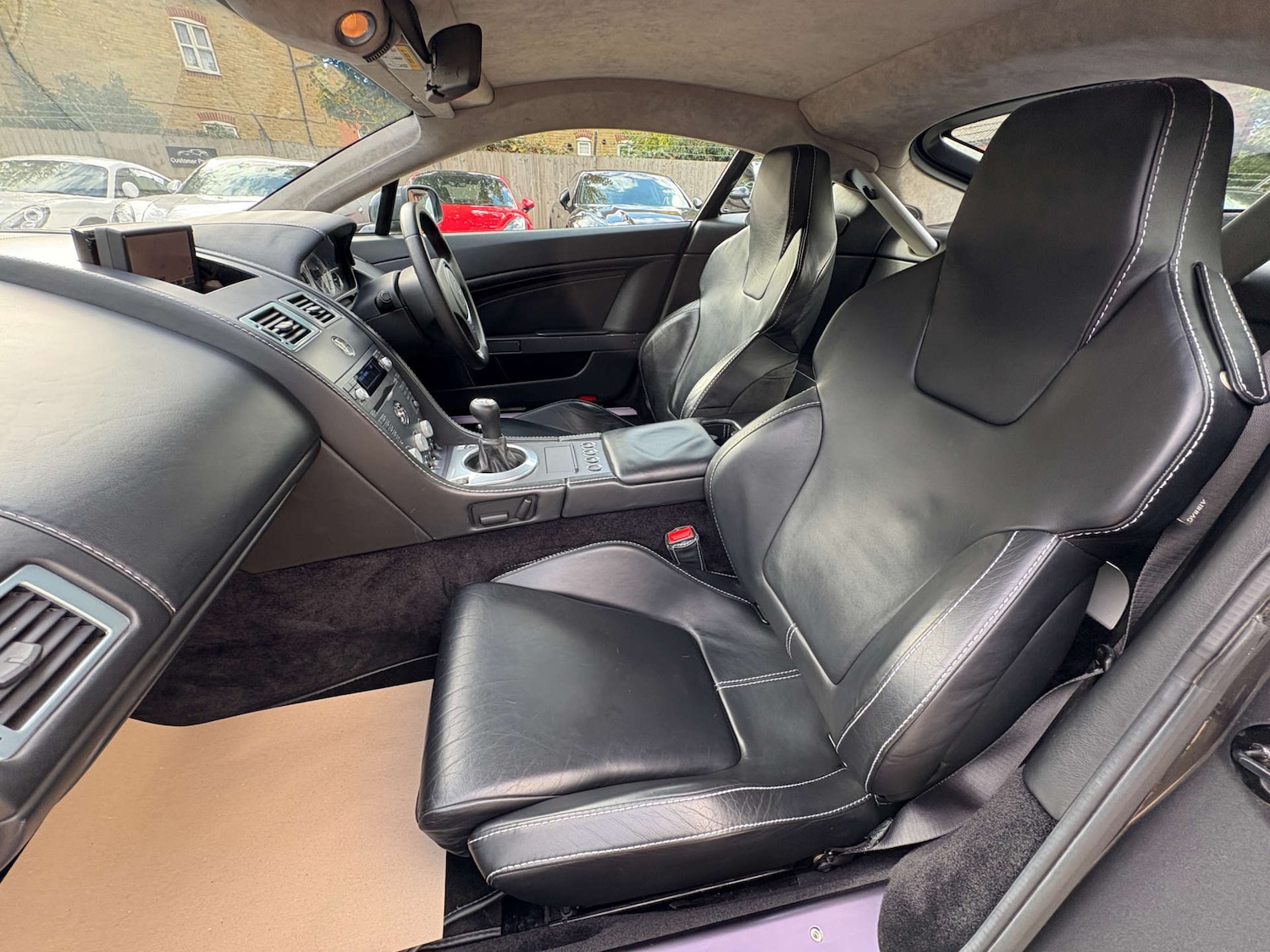 Used Aston Martin Vantage 2006 for sale - 76345019: Photo 32