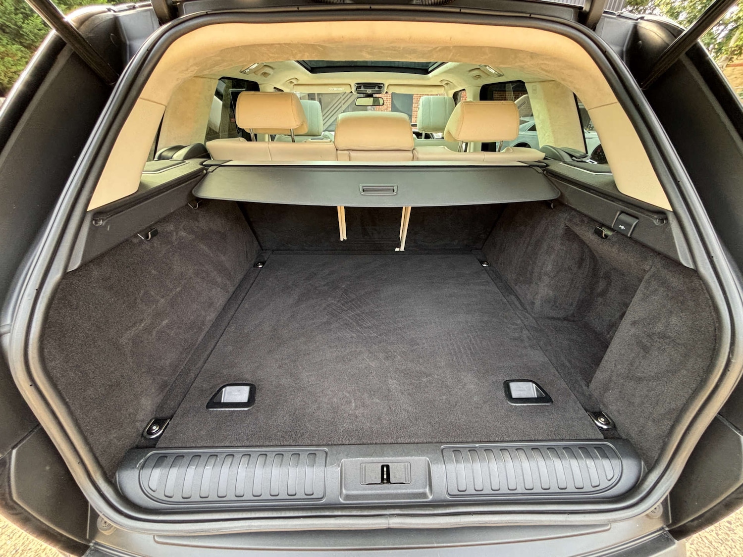 Vehicle 47
