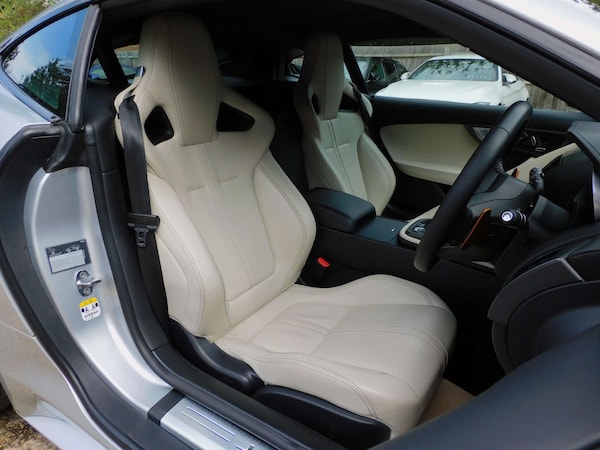Used Jaguar F-Type 2016 for sale - 76220622: Photo 23