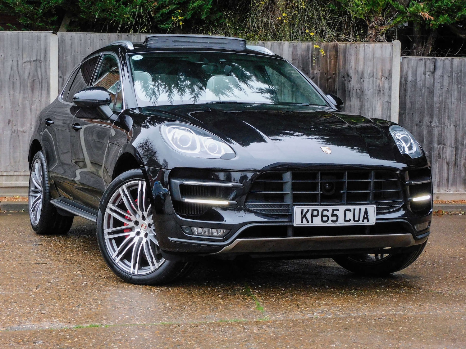Used Porsche Macan 2015 for sale - 77349812: Photo 1