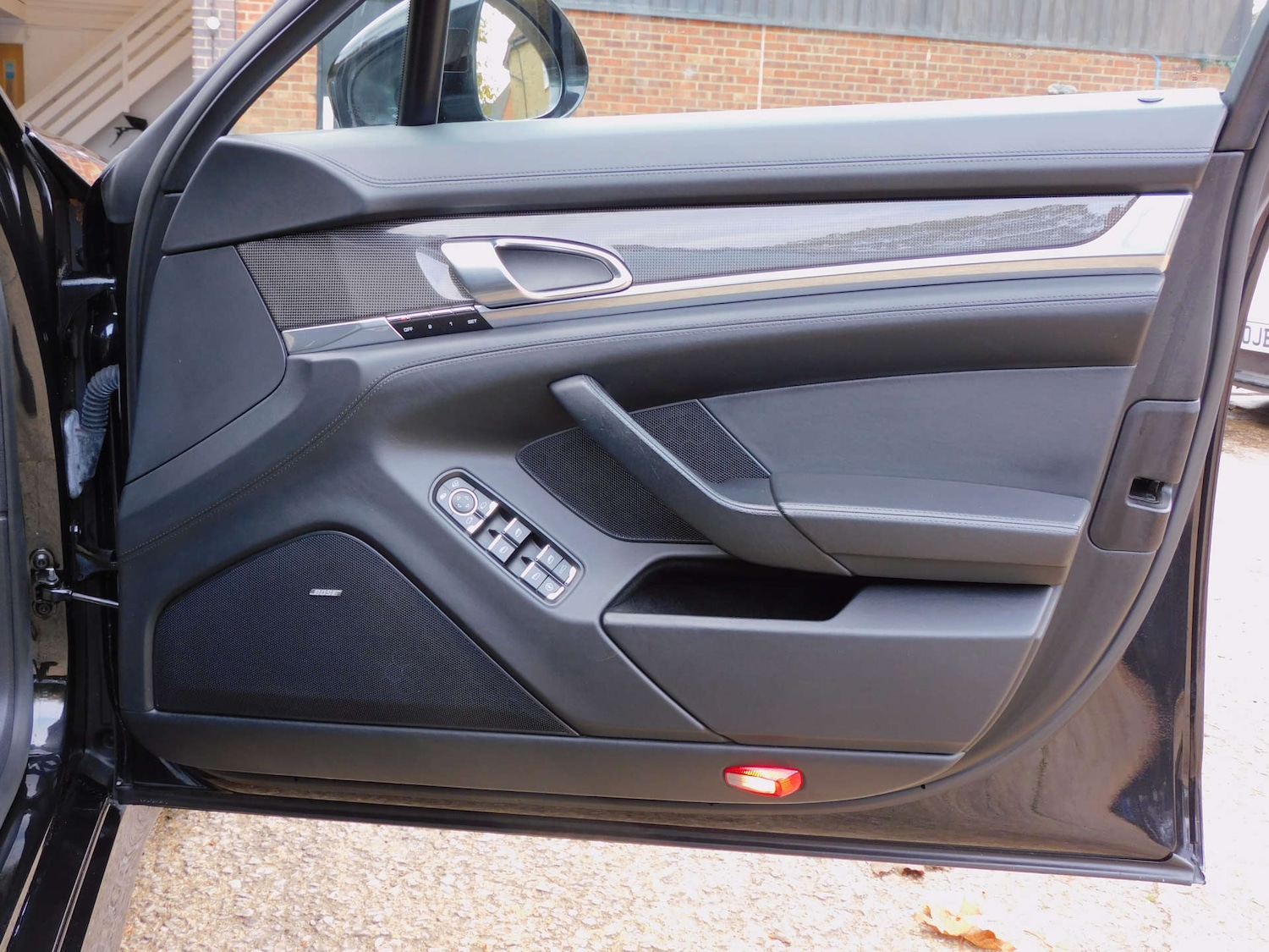 Used Porsche Panamera 2012 for sale - 76509348: Photo 25