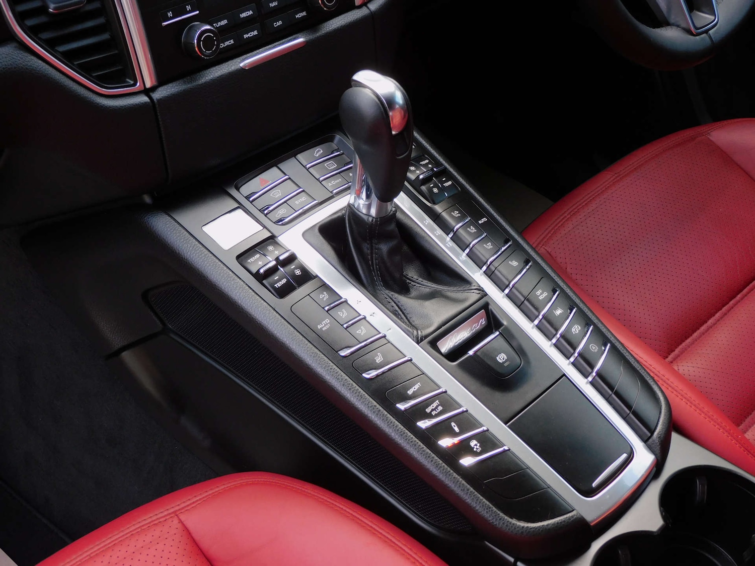 Used Porsche Macan 2016 for sale - 76694801: Photo 29