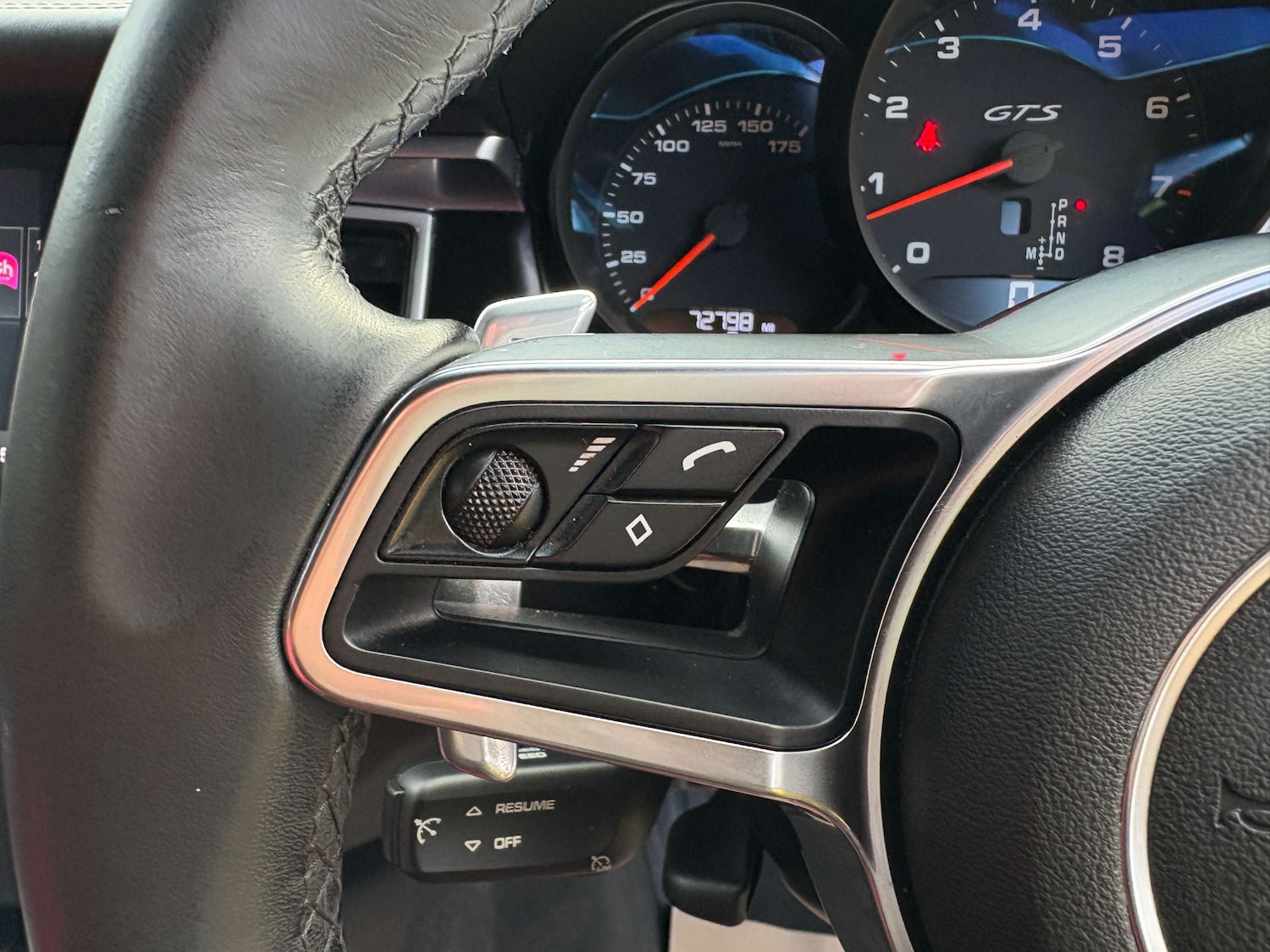 Used Porsche Macan 2016 for sale - 76694801: Photo 42