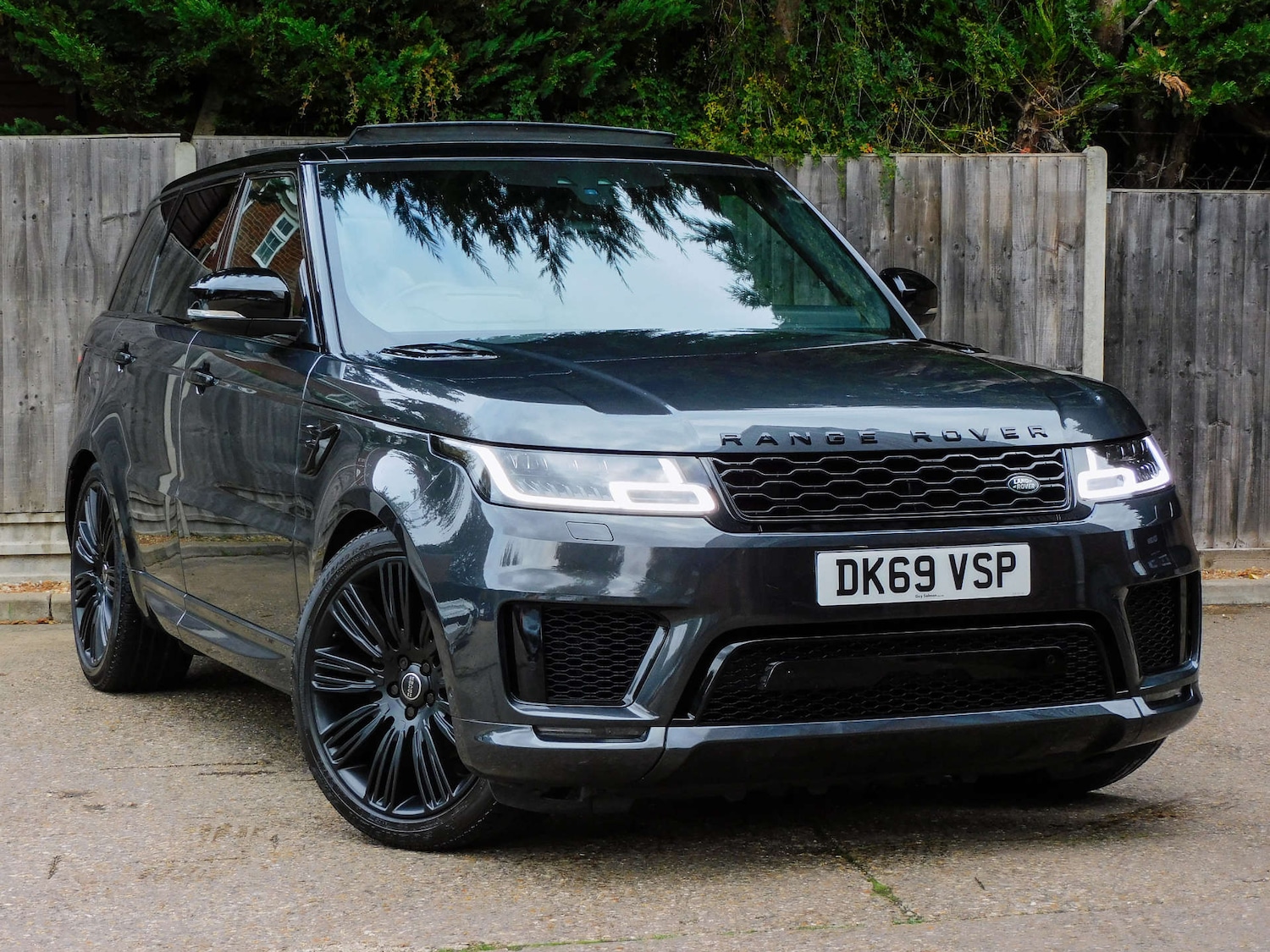 Used Land Rover Range Rover Sport 2019 for sale - 76290963: Photo 1