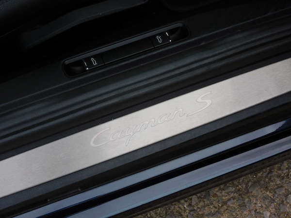 Used Porsche Cayman 2015 for sale - 76035978: Photo 25