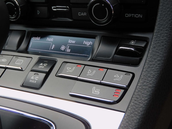 Used Porsche Cayman 2015 for sale - 76035978: Photo 38