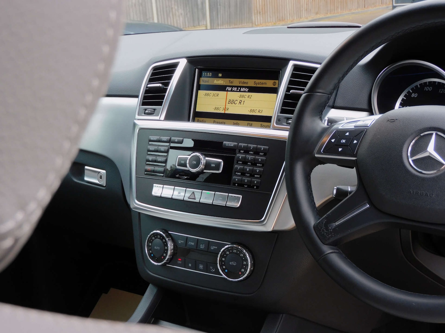 Used Mercedes-Benz M-Class 2012 for sale - 76132437: Photo 20